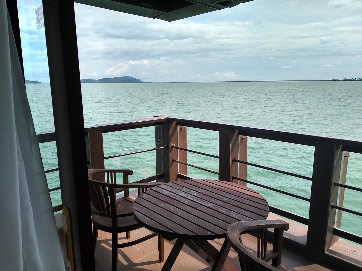 Langkawi Lagoon Resort Water Chalet Pantai Cenang (Langkawi) Exterior foto